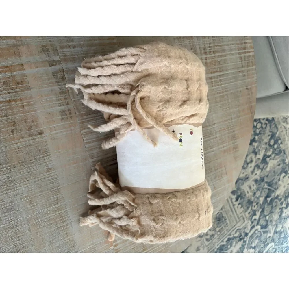 NWT Anthropologie Tasseled Lucille Throw Blanket In Cream Pink 50x70”